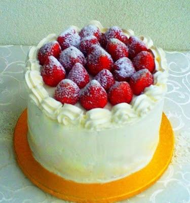 Tort truskawkowy