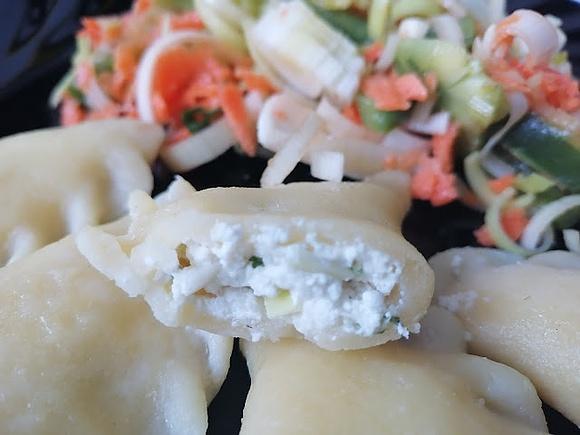 Pierogi z twarogiem i porem