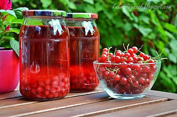 Kompot z czerwonej porzeczki
