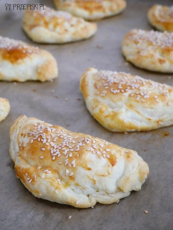 Ekspresowe pierożki kebabowe
