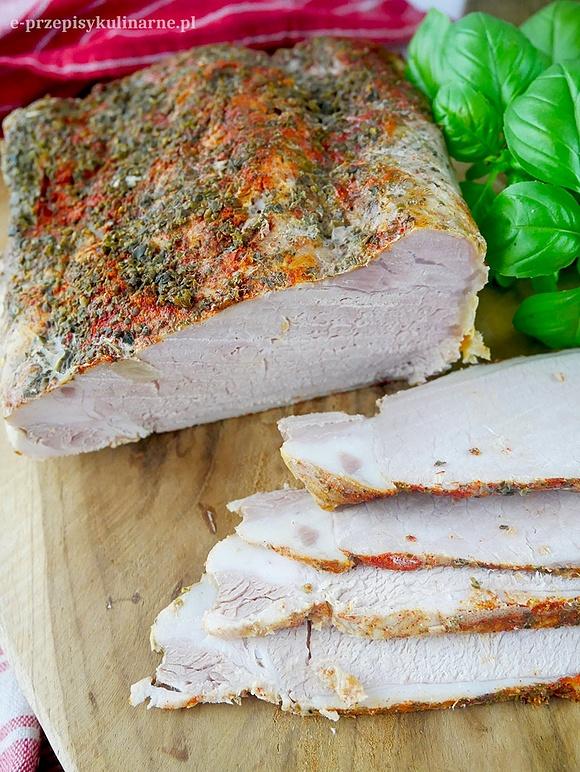 Schab pieczony w rękawie z czosnkiem i majerankiem