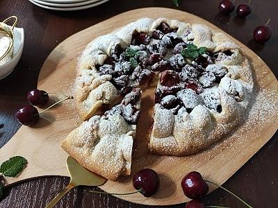 Tarta rustykalna z czereśniami