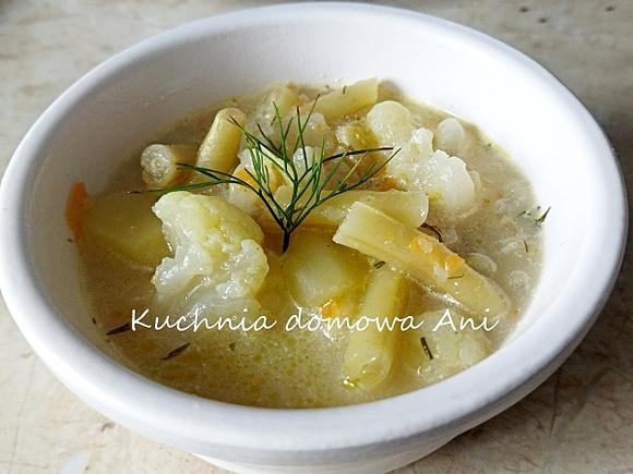 Zupa kalafiorowa z fasolką szparagową