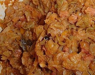 Bigos z młodej kapusty