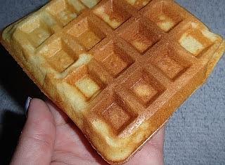 Gofry - pyszny przepis na chrupiące i miękkie gofry