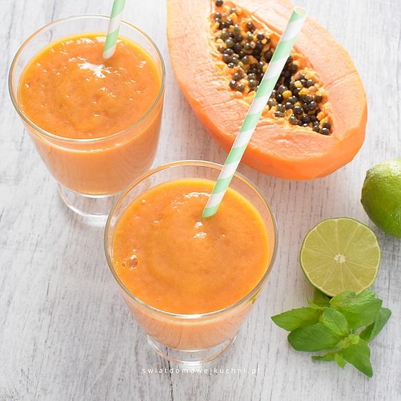 Papaya smoothie