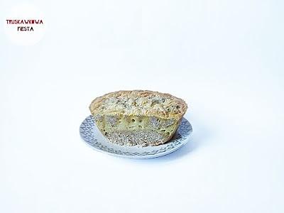 Sernik na kruchym spodzie z kruszynką
