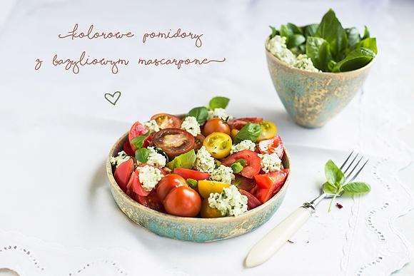 Kolorowe pomidory z bazyliowym mascarpone