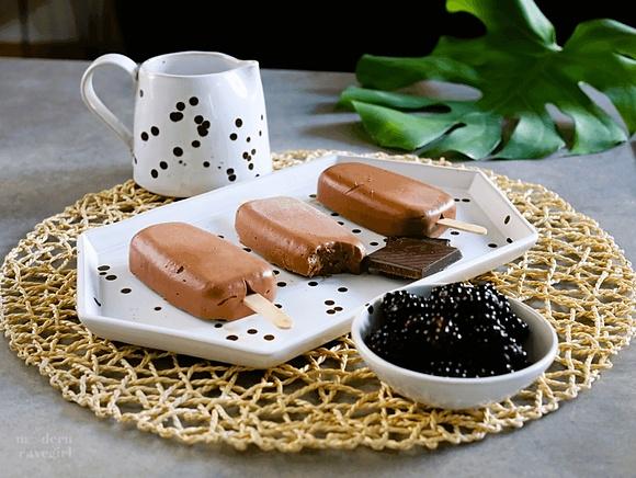 Keto lody czekoladowe z awokado