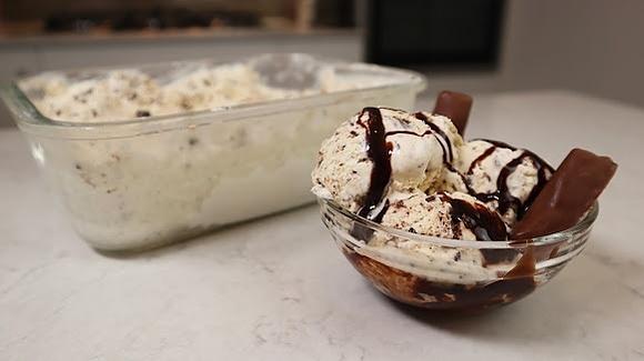 Lody stracciatella bez maszyny