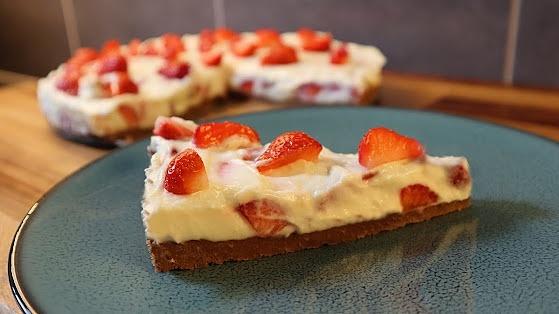 Tarta sernikowa bez pieczenia z białą czekoladą