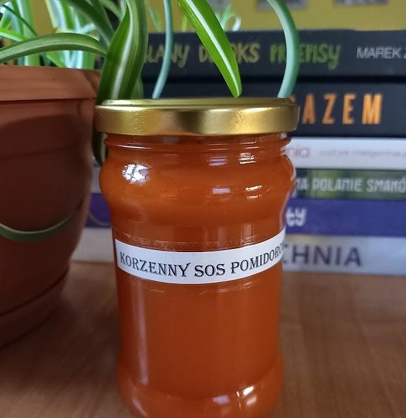 Korzenny sos pomidorowy