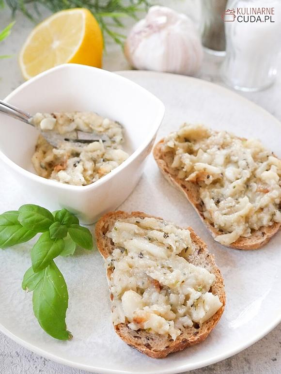 Zdrowa pasta czosnkowa na kanapki