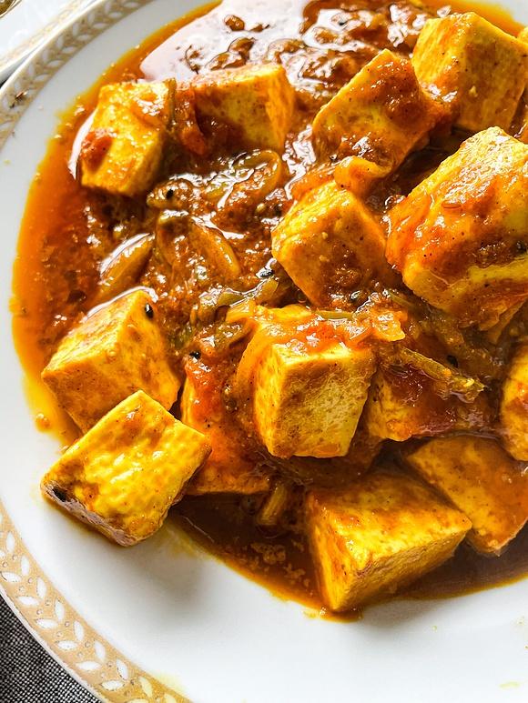 Karahi Paneer - hinduski ser biały