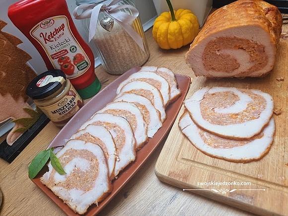 Rolada ze schabu z boczkiem, ketchupem i musztardą