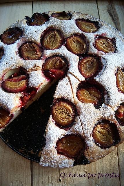 Szybkie i proste ciasto ze śliwkami
