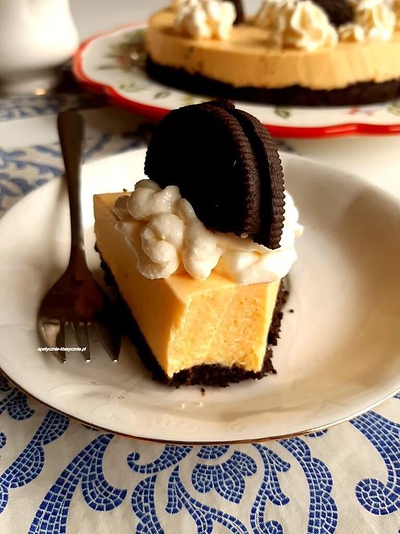 Dyniowy sernik z oreo bez pieczenia