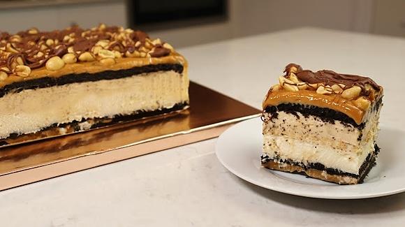 Ciasto Snickers bez pieczenia