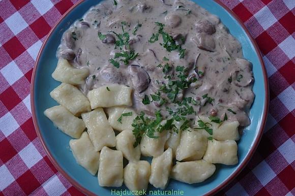 Maślaki w śmietanie