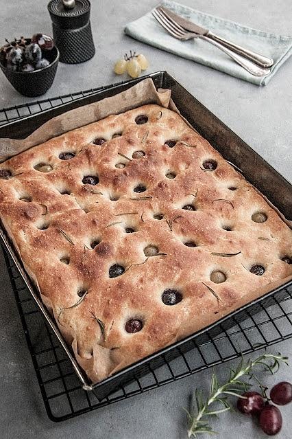 Ciasto drożdżowe z winogronami