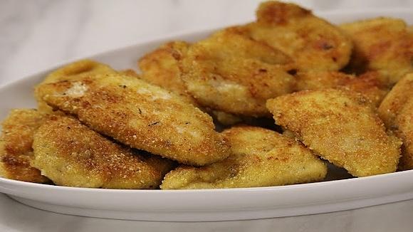 Filet z kurczaka na pyszne kotlety tradycyjne sprawdzony prosty przepis