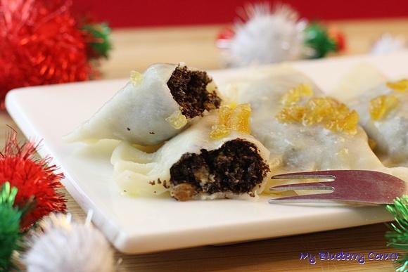 Świąteczne pierogi z makiem