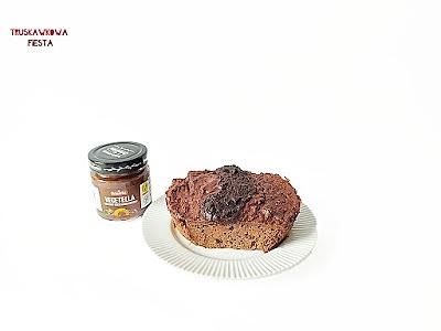 Kakaowe ciasto marchewkowe z vegetellą słonecznikową
