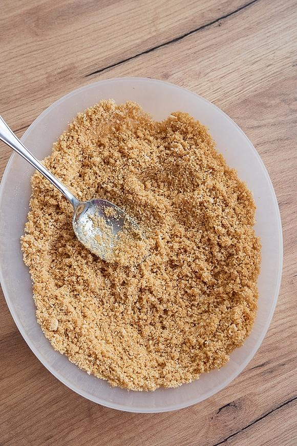 Sernik tiramisu