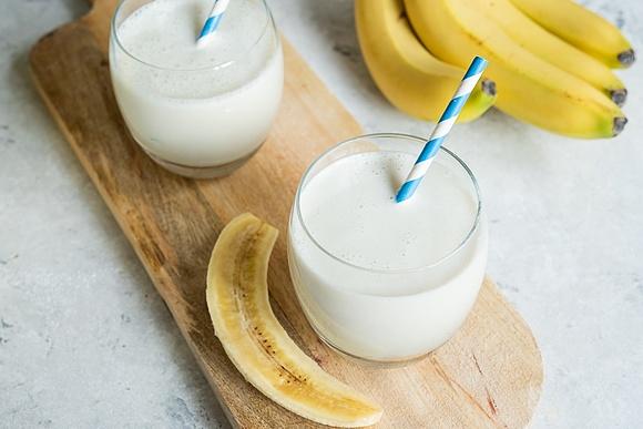 Koktajl bananowy