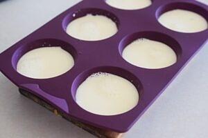 Panna cotta z konfiturą brzoskwiniową