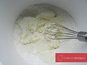 Piernikowe pancakes z orzechami