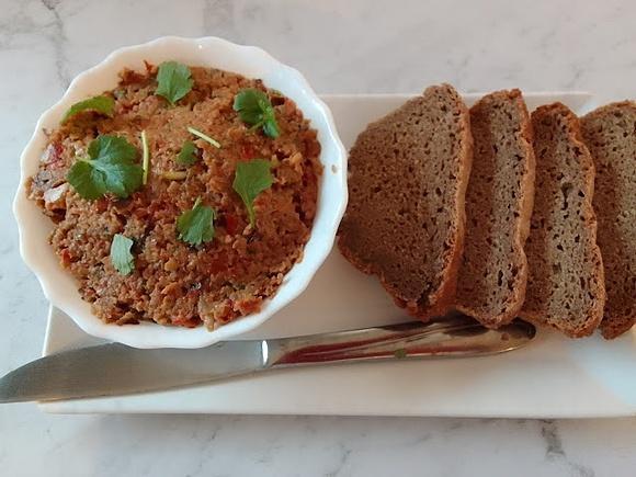 Pasta z bakłażana i papryki