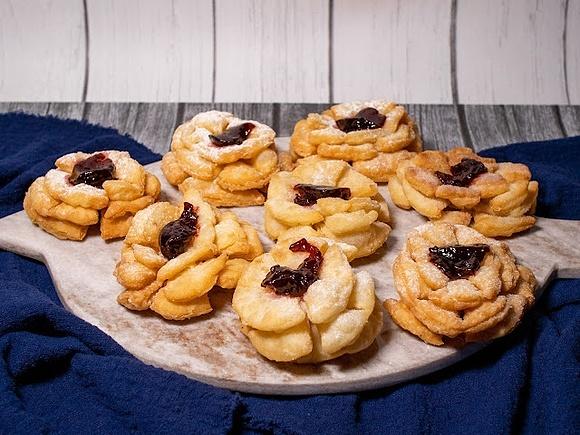 Faworkowe różyczki