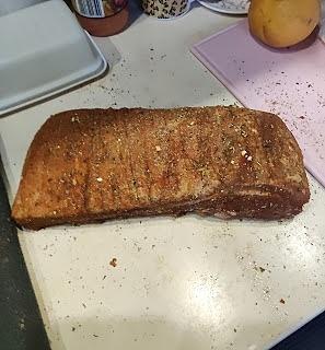 Pancetta - surowy, suszony boczek