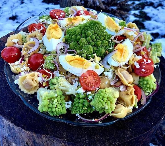 Sałatka z kalafiora romanesco