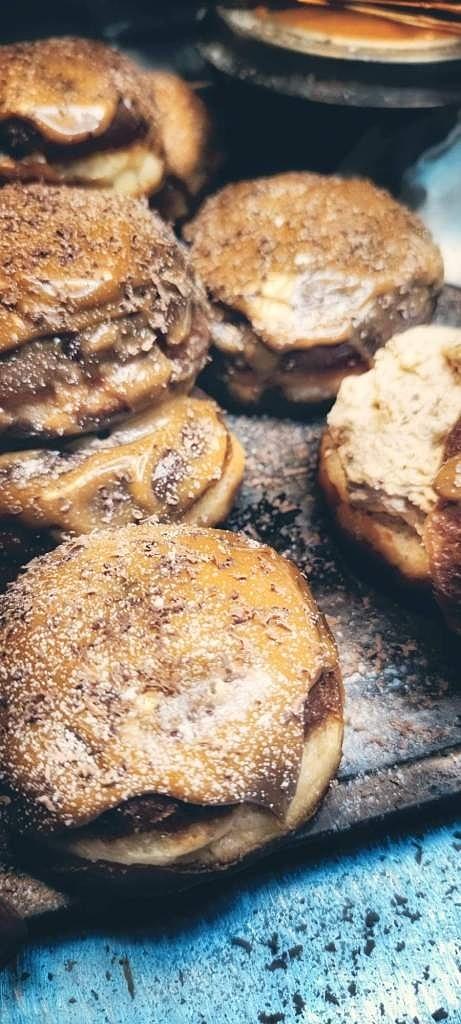Pączki na śmietanie z domowym Baileys’em
