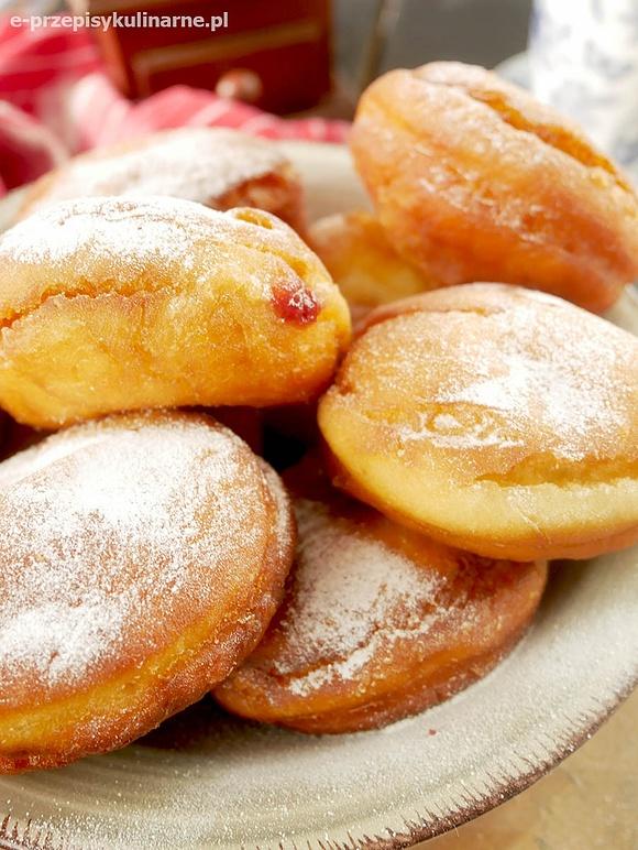 Pączki zaparzane mięciutkie i puszyste
