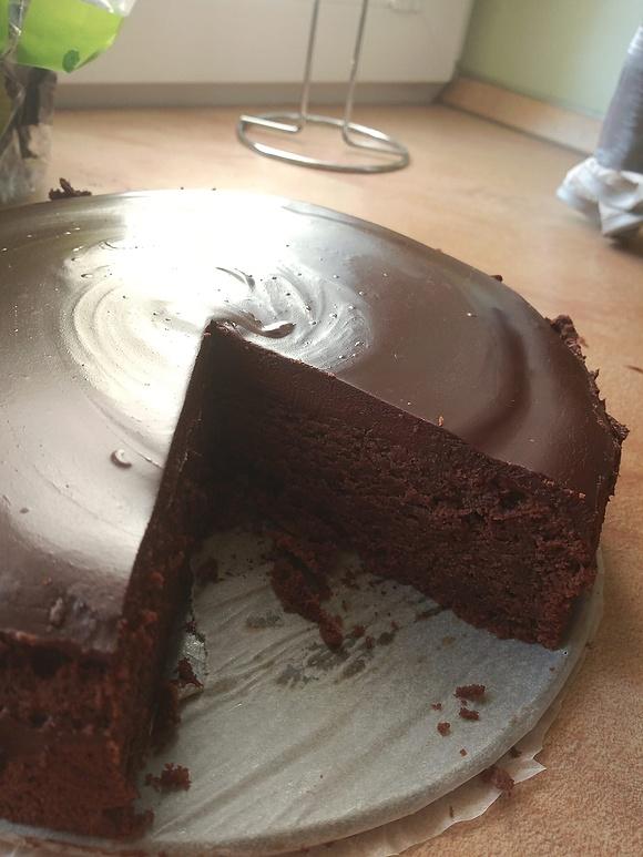 Brownie czekoladowe - bogate i gęste ciasto na deser