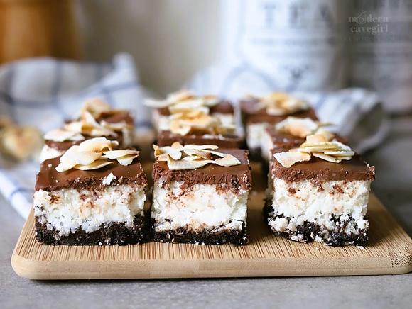Keto brownie kokosowe bounty - paleo low carb wege deser