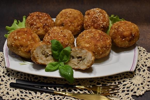 Kotlety mielone w sezamie