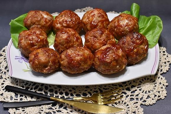 Kotlety mielone z salami