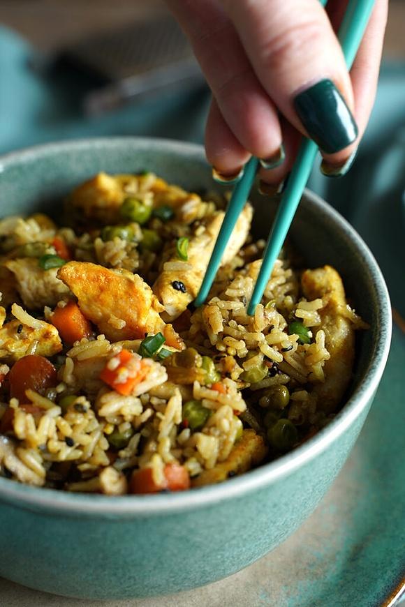 Pyszny ryż z warzywami Nasi Goreng