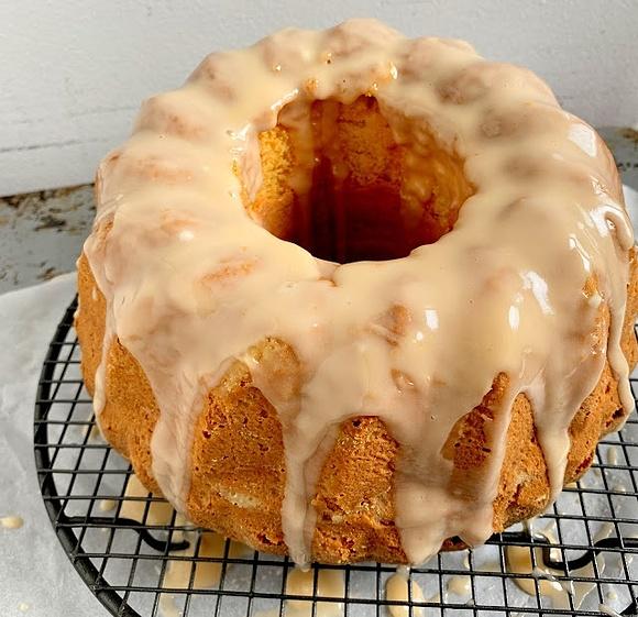 Babka majonezowa z grejpfrutem