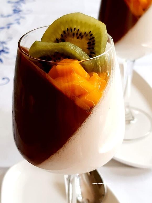 Kokosowo-czekoladowa panna cotta lekkie słodkie deser