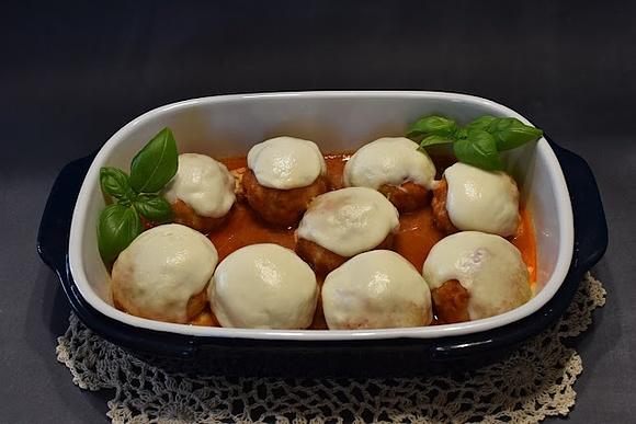 Kotlety drobiowe z mozzarellą
