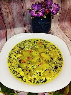 Zupa ogórkowa z ryżem i curry z ogórków