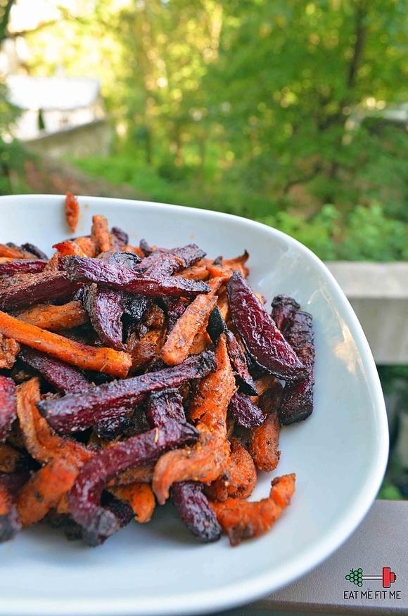 Pieczone frytki z buraków i marchewki
