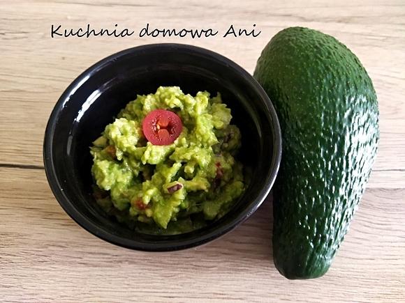 Guacamole - klasyczna meksykańska pasta z awokado
