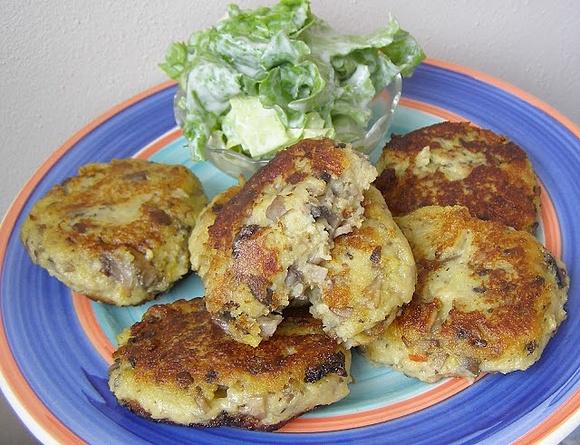Pyszne kotlety ziemniaczano-pieczarkowe