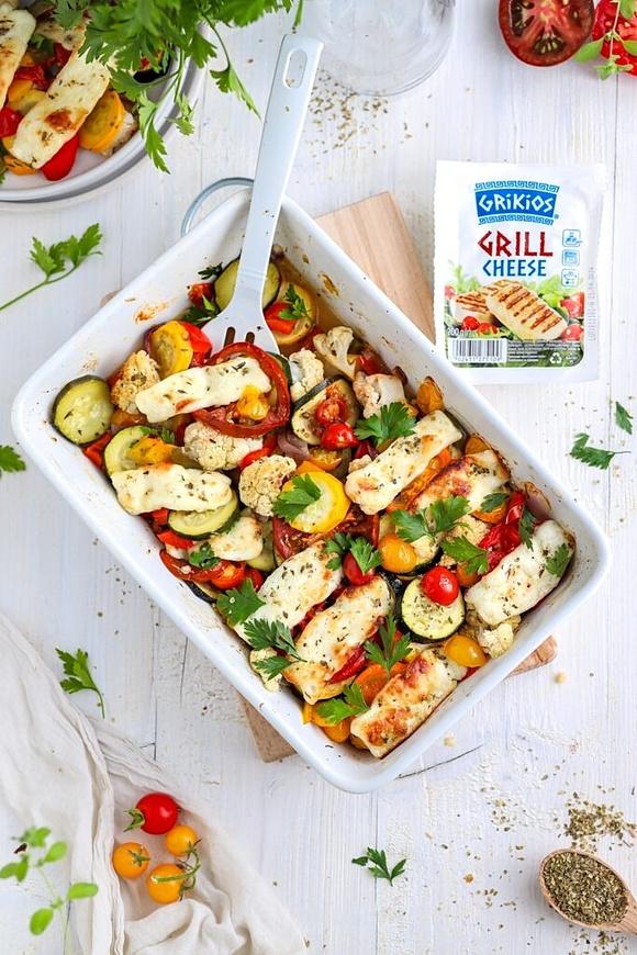Zapiekanka warzywna z serem halloumi
